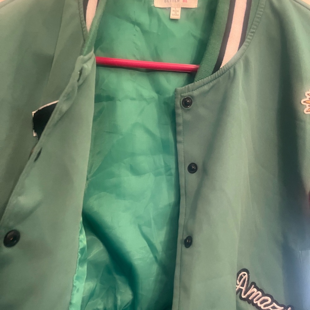 Jacket - Picture 6 of 9